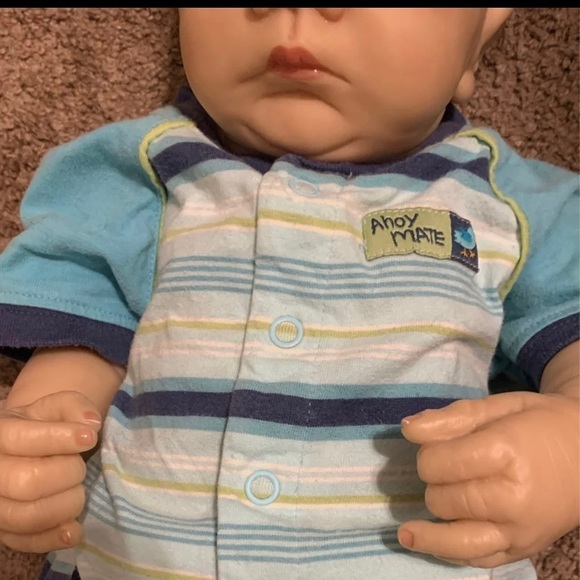 Reborn baby boy doll - Picture 4 of 5